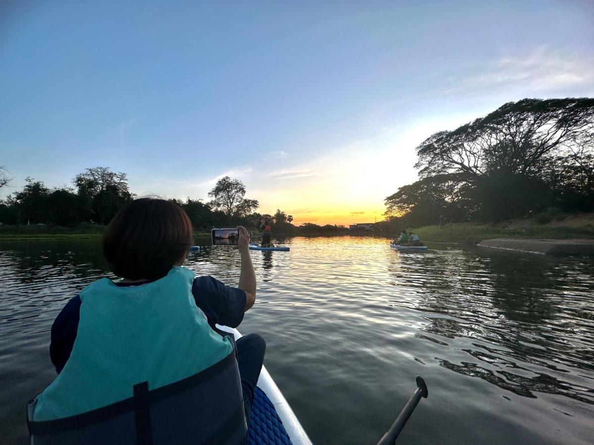 Une Jai Place เรือนอุ่นใจ Phimai Esterno foto